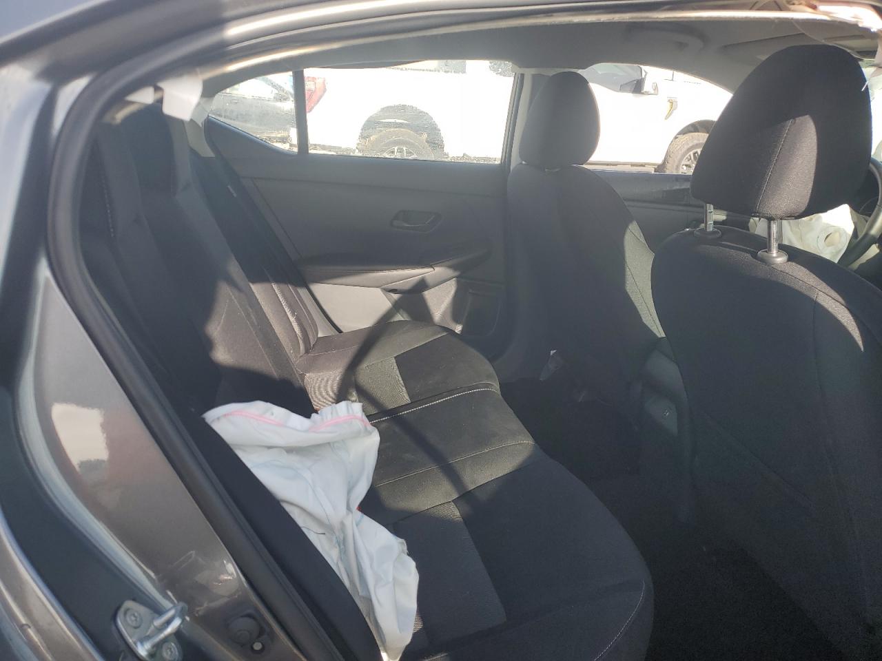 2024 NISSAN SENTRA SV VIN:3N1AB8CV7RY272149