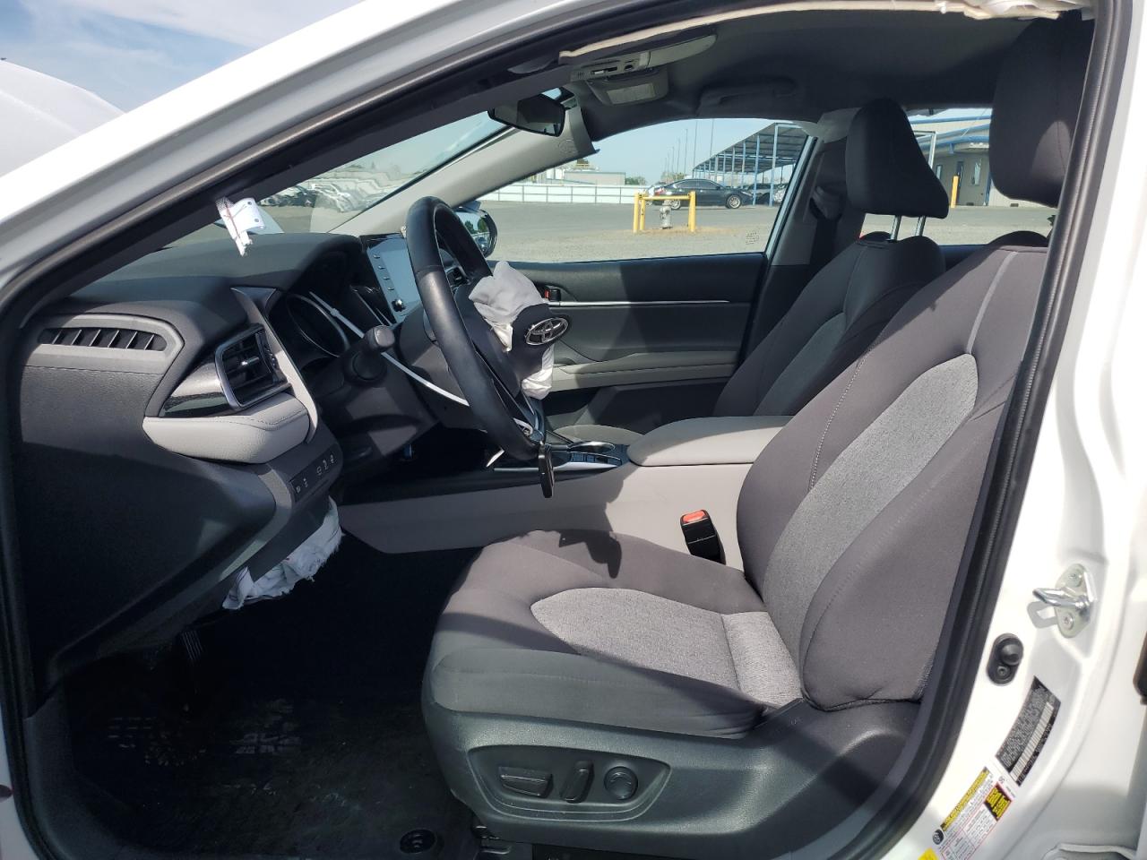 2022 TOYOTA CAMRY LE VIN:4T1C31AK5NU571392