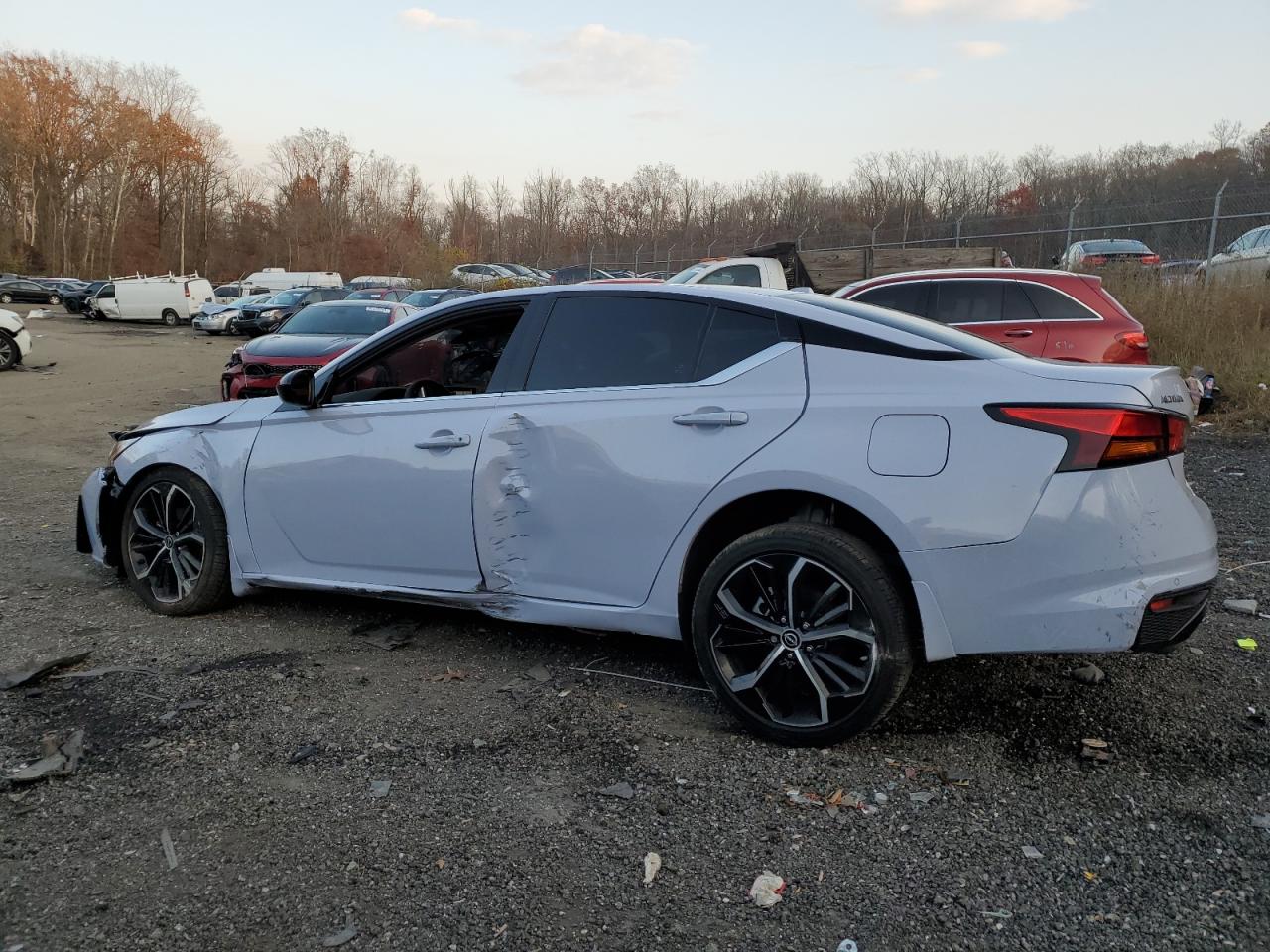 2024 NISSAN ALTIMA SR VIN:1N4BL4CV4RN425290