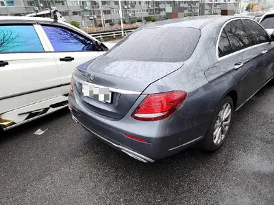 2019 Mercedes-Benz E 220 WDDZF0EB8KA618055 VIN:WDDZF0EB8KA618055