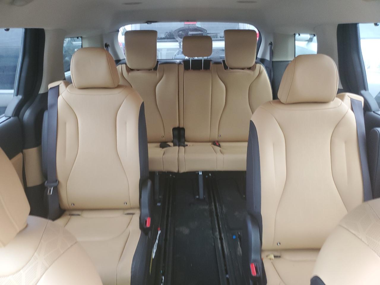 2024 KIA CARNIVAL EX VIN:KNDNC5H3XR6450371