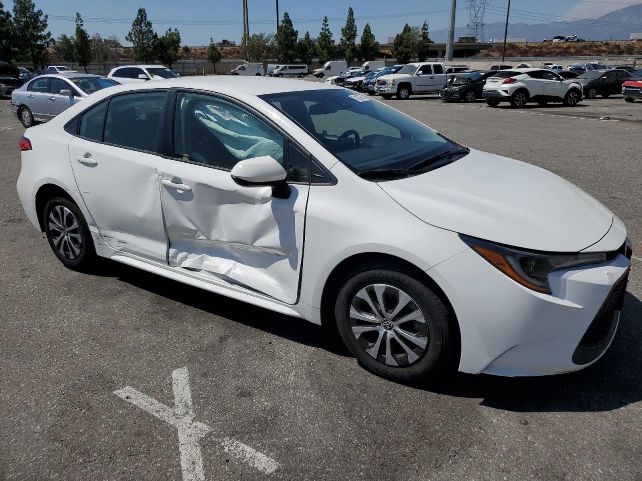 2022 TOYOTA COROLLA LE VIN:JTDEAMDE6N3006813