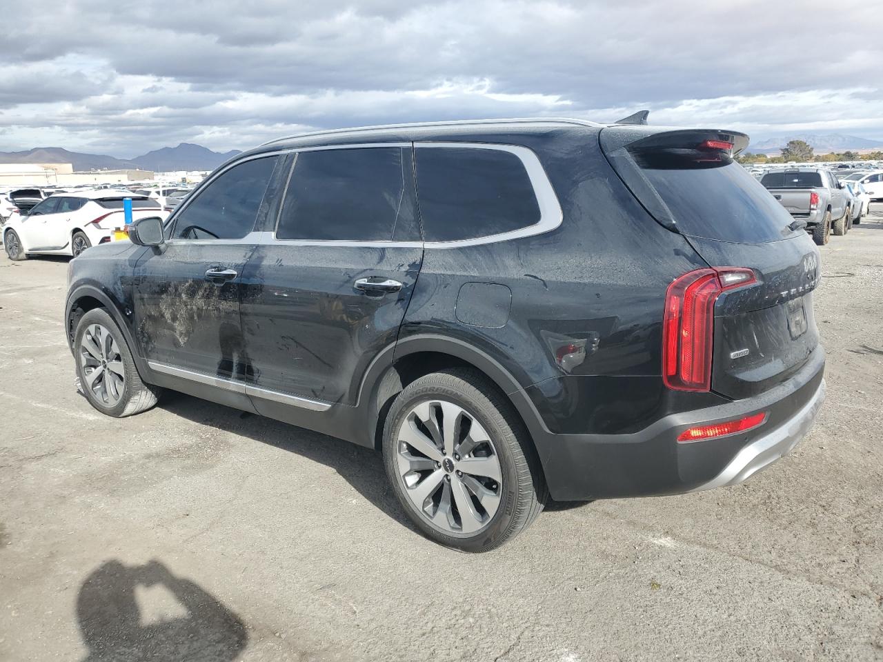 2022 KIA TELLURIDE S VIN:5XYP6DHCXNG249393