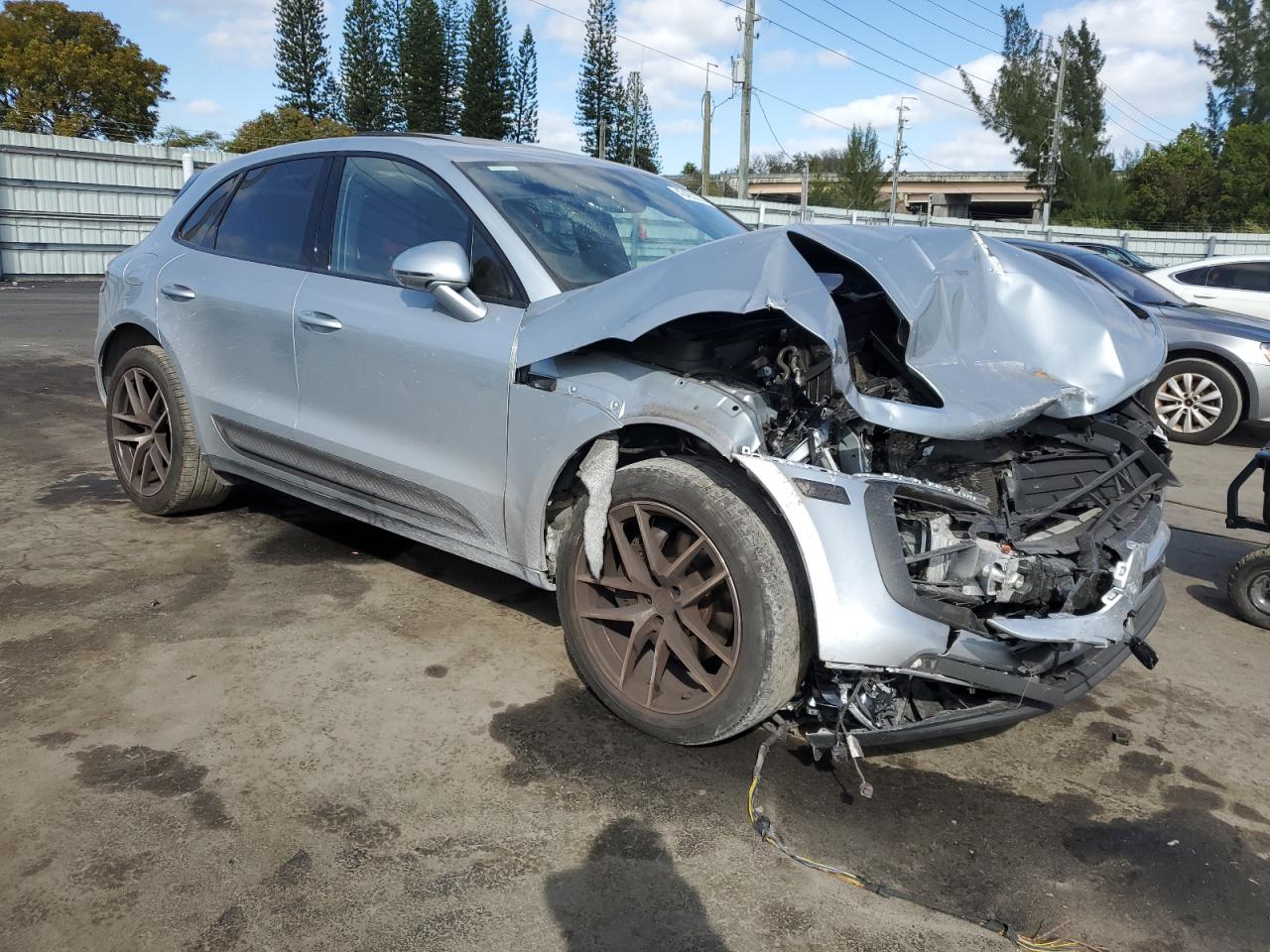 2022 PORSCHE MACAN  VIN:WP1AA2A57NLB05971
