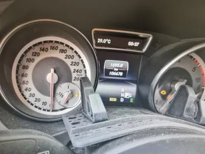 2014 Mercedes-Benz CLA 200 VIN: