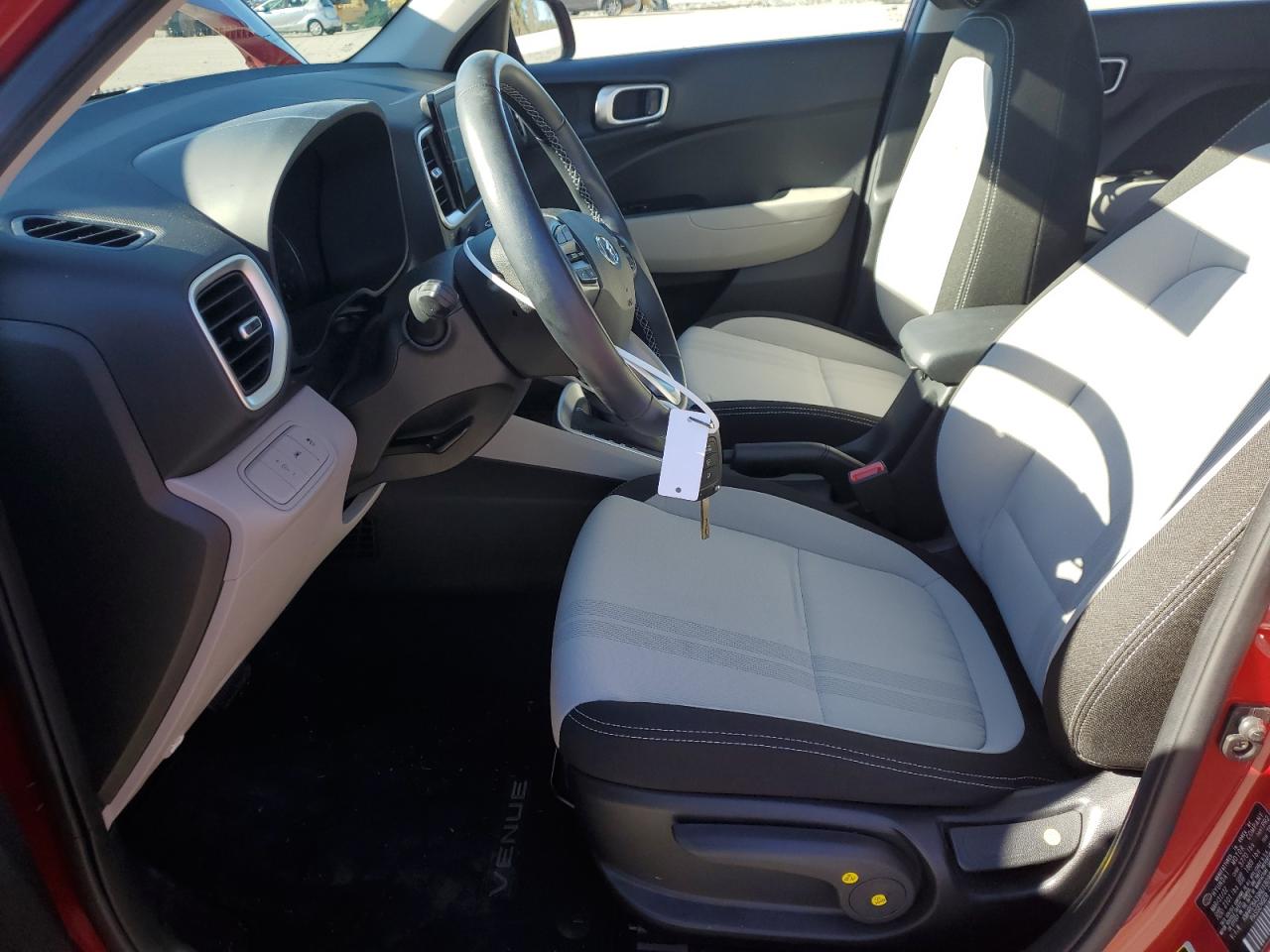 2022 HYUNDAI VENUE SEL VIN:KMHRC8A39NU180984
