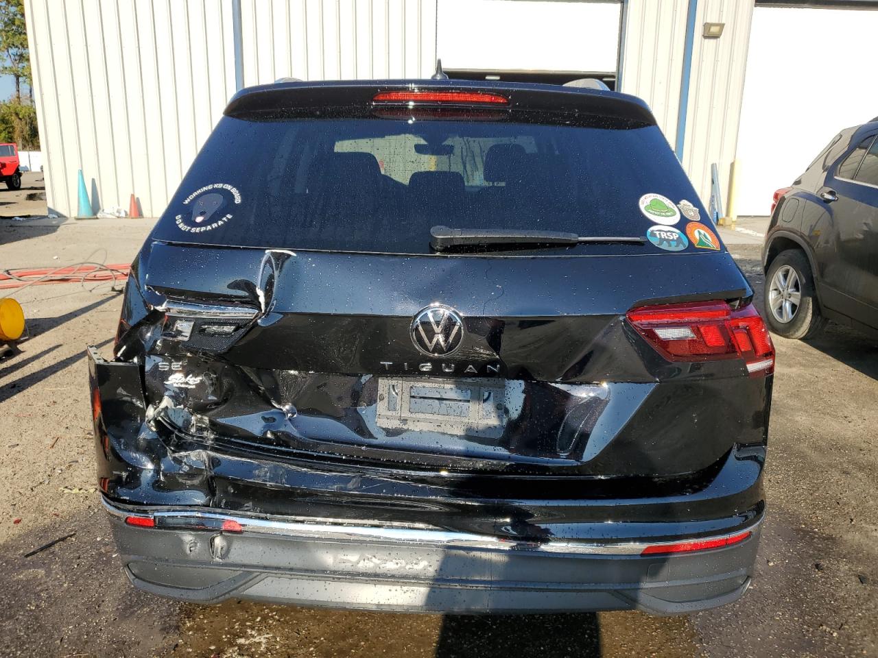 2023 VOLKSWAGEN TIGUAN SE VIN:3VVNB7AX5PM074172