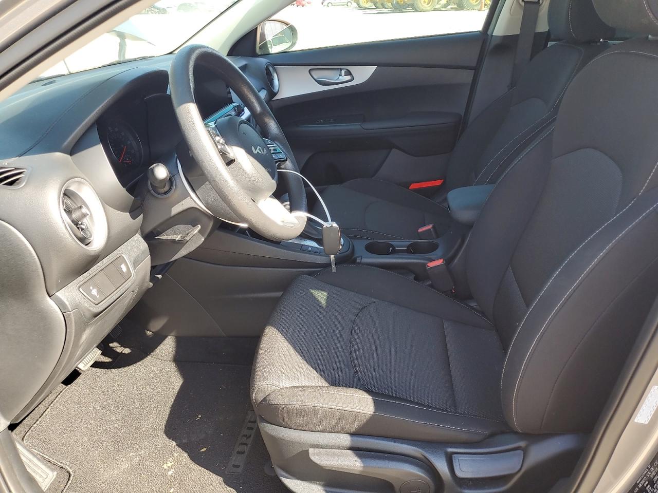 2024 KIA FORTE LX VIN:3KPF24AD3RE775376