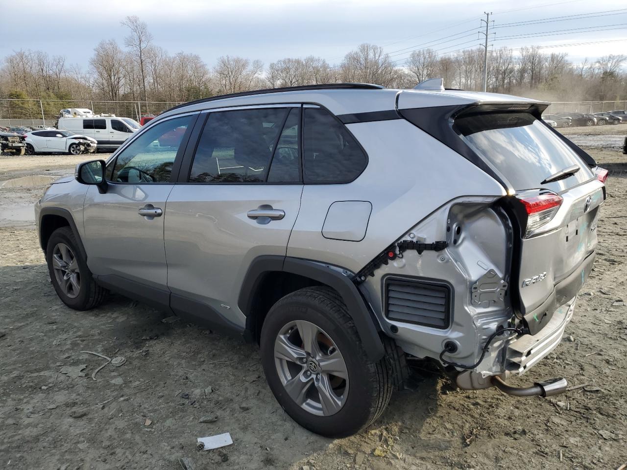 2024 TOYOTA RAV4 XLE VIN:2T3RWRFV7RW240216