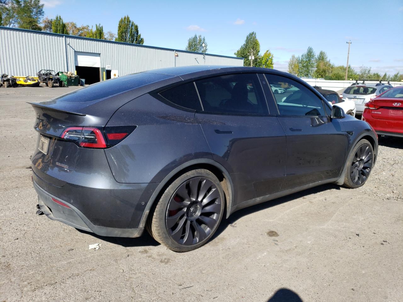 2022 TESLA MODEL Y  VIN:7SAYGDEF4NF346065