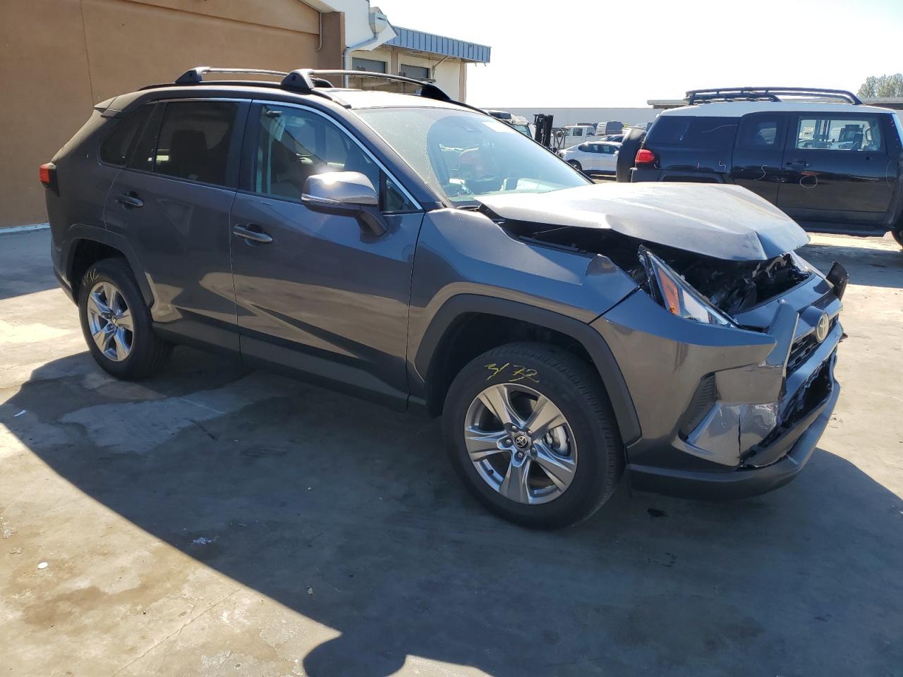 2024 TOYOTA RAV4 XLE VIN:2T3P1RFV5RC426151