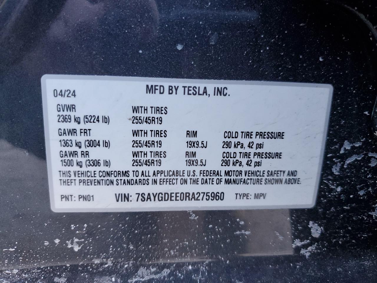 2024 TESLA MODEL Y  VIN:7SAYGDEE0RA275960