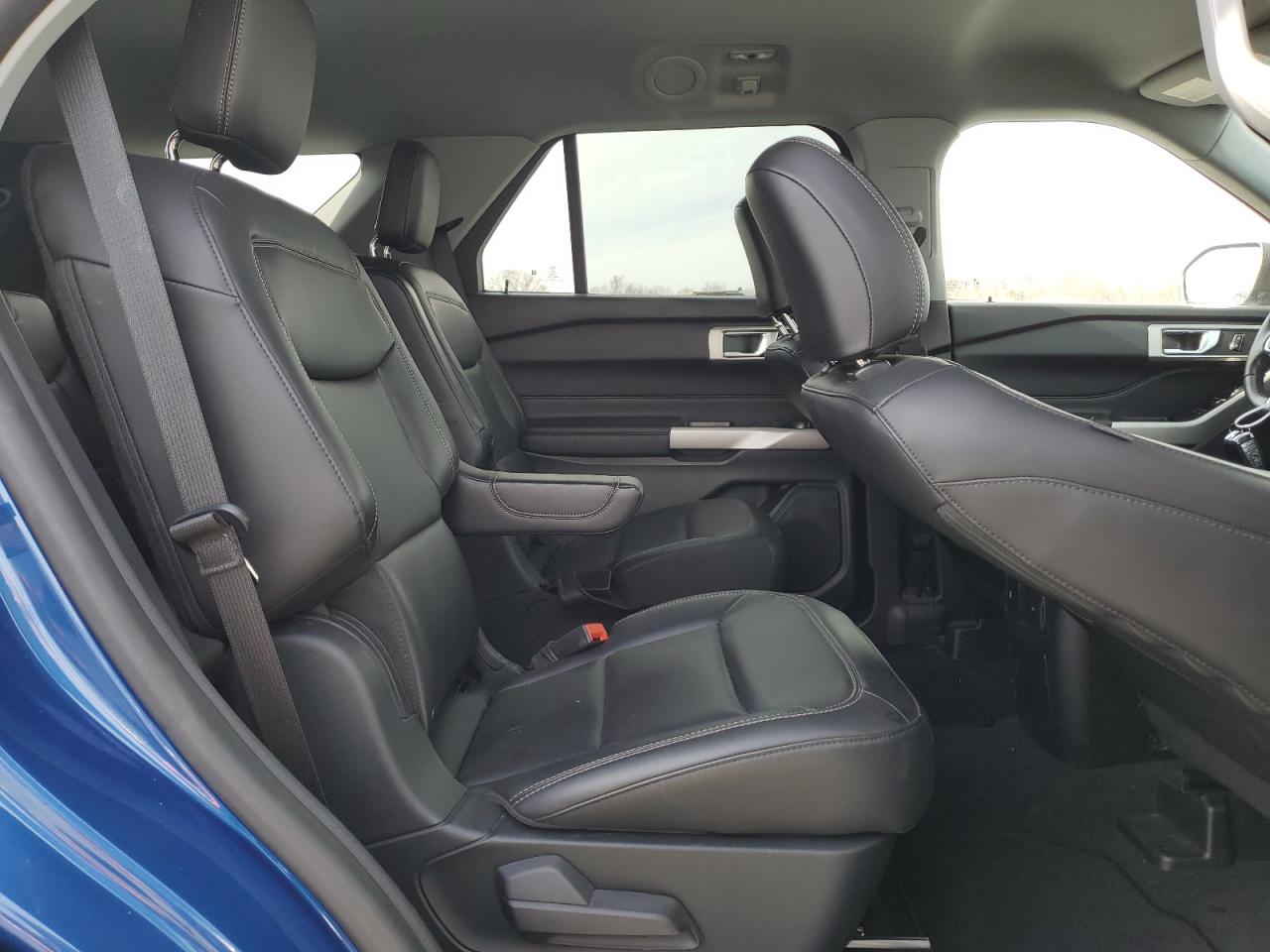 2022 FORD EXPLORER XLT VIN:1FMSK8DH7NGB90777