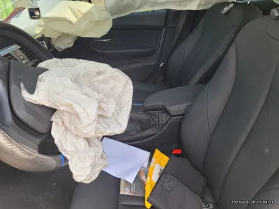 2017 BMW 320 WBA8C9104HA000938 VIN:WBA8C9104HA000938