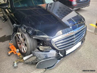 2017 Mercedes-Benz E 300 328KMWDDZF4KB8HA2 VIN:328KMWDDZF4KB8HA2