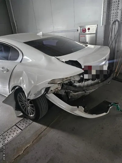 2015 Jaguar XF VIN: