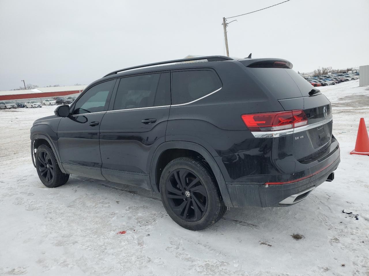 2022 VOLKSWAGEN ATLAS SE VIN:1V2KR2CA8NC546242