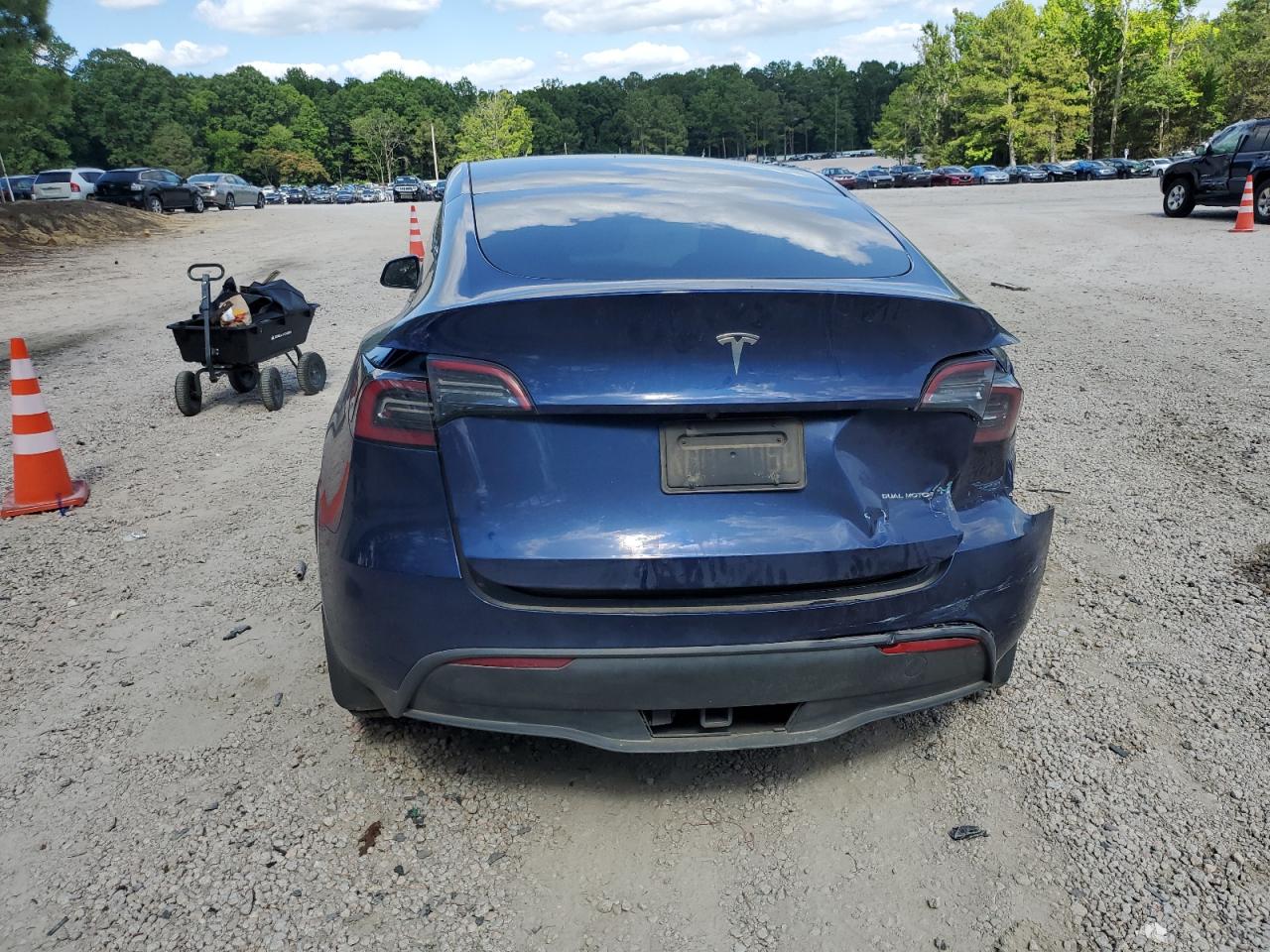 2023 TESLA MODEL Y  VIN:7SAYGDEE8PF710482