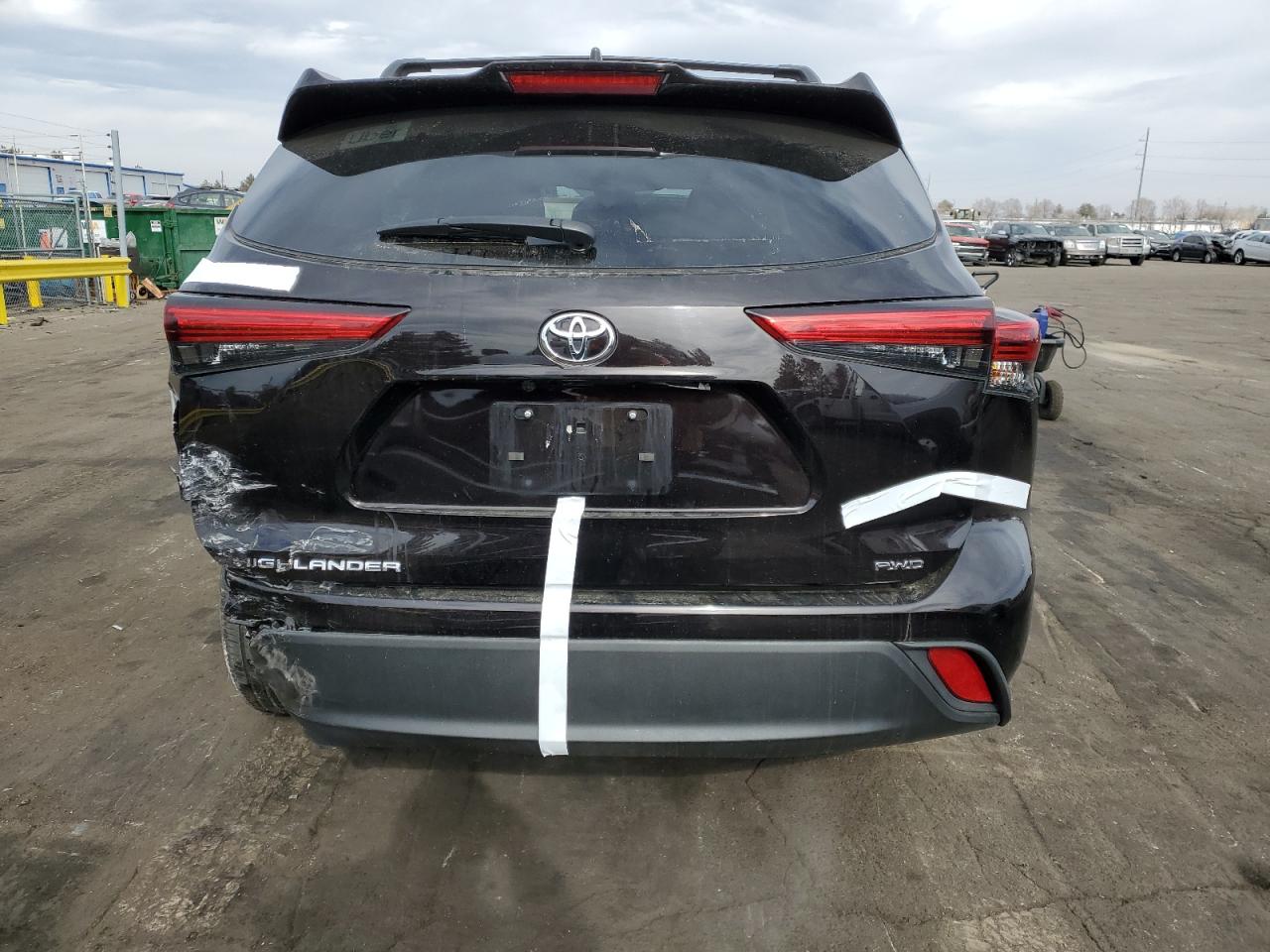 2022 TOYOTA HIGHLANDER L VIN:5TDCZRBH0NS225484