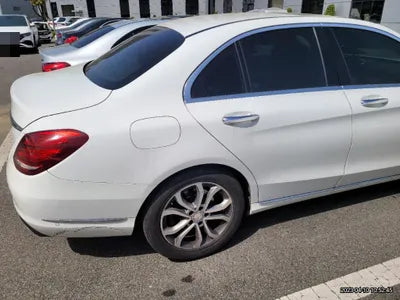 2014 Mercedes-Benz C 200 VIN:
