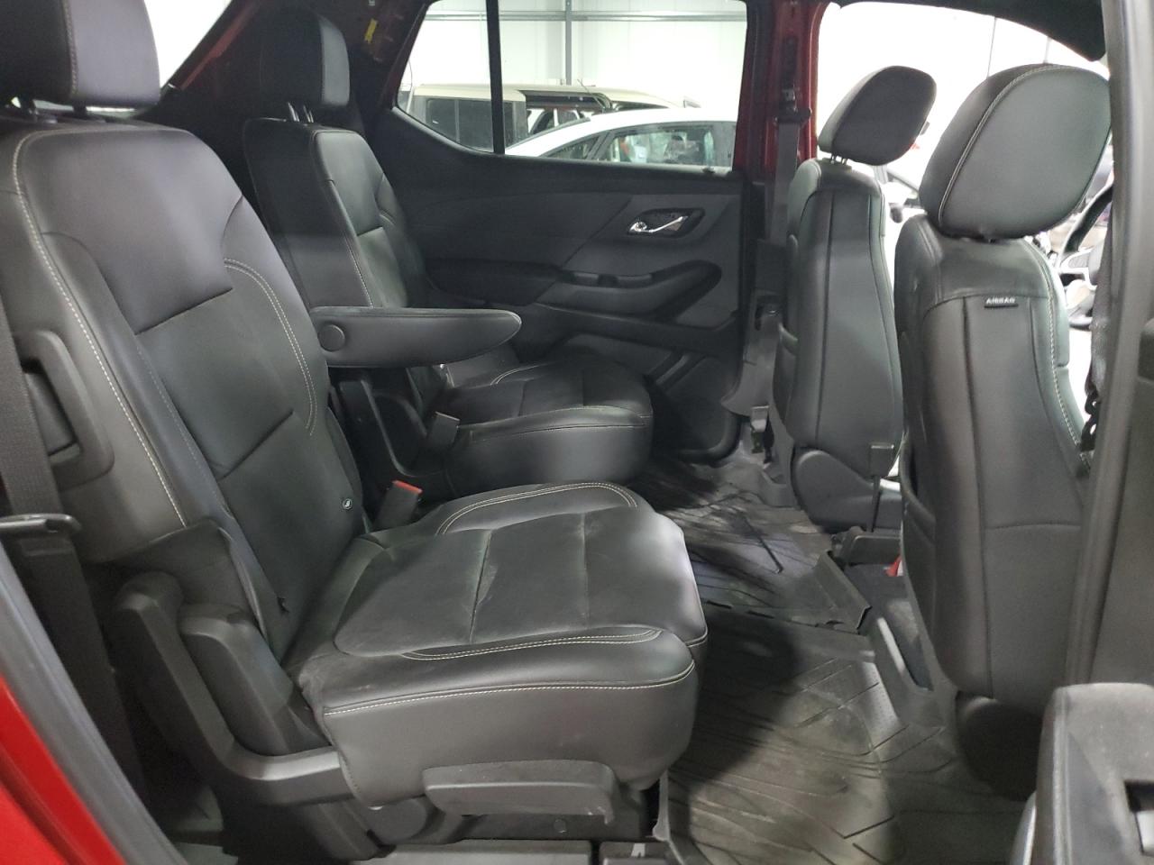 2022 CHEVROLET TRAVERSE LT VIN:1GNEVHKW8NJ138062