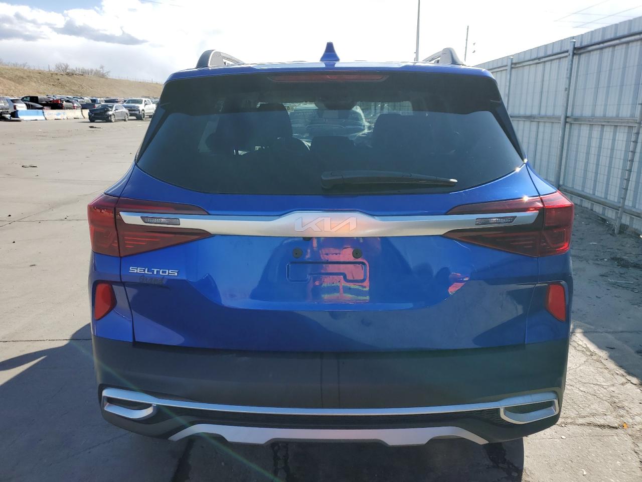 2023 KIA SELTOS NIGHTFALL VIN:KNDEUCA21P7404759