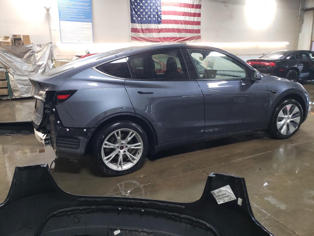 2023 TESLA MODEL Y  VIN:7SAYGDEE7PA186674