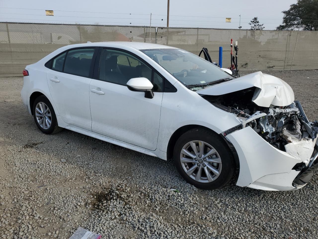 2024 TOYOTA COROLLA LE VIN:JTDBCMFEXR3037269