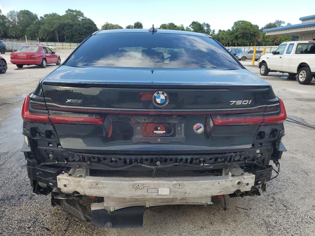 2022 BMW 750 XI VIN:WBA7U2C01NCK83702