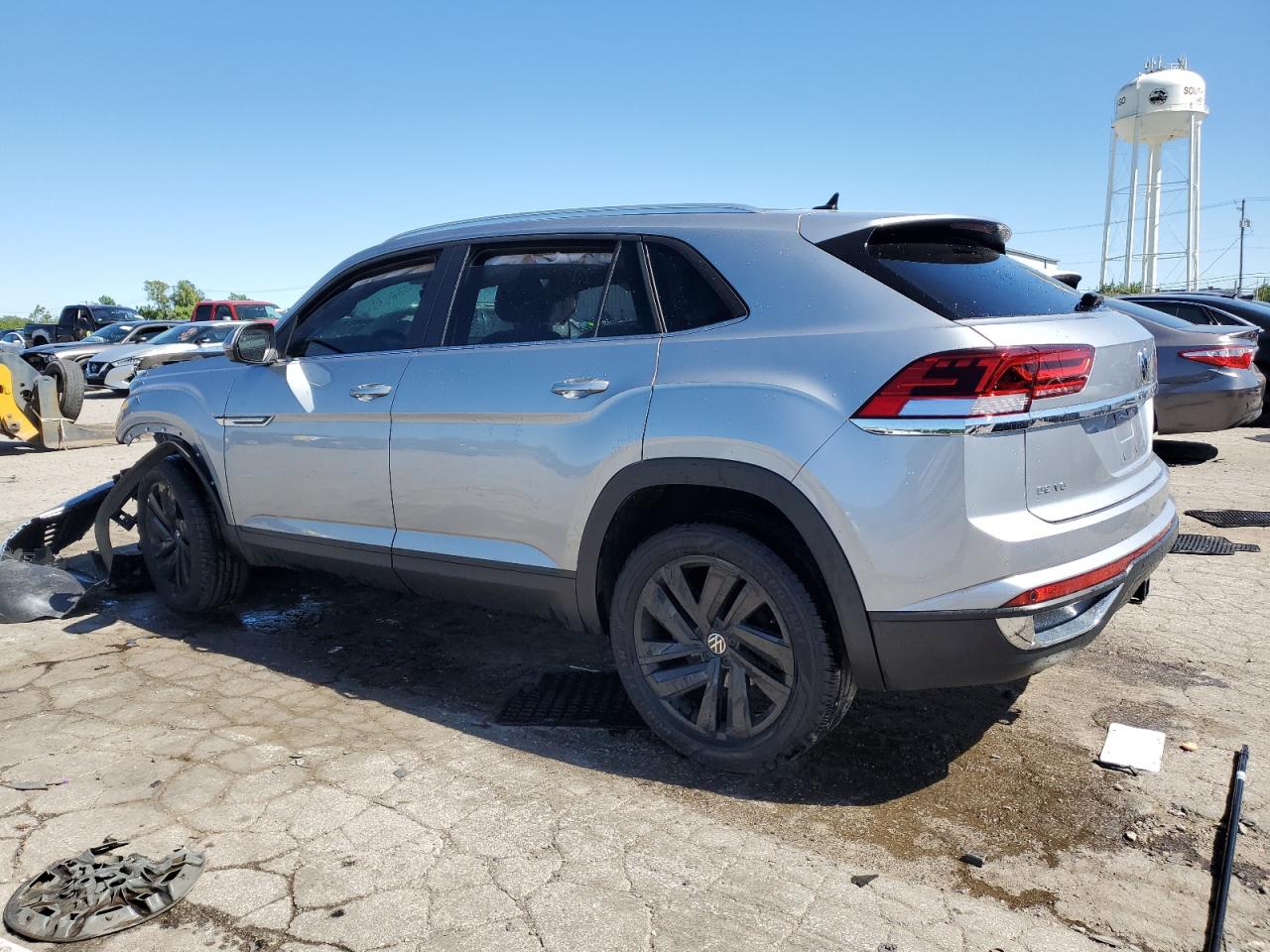 2023 VOLKSWAGEN ATLAS CROSS SPORT SE VIN:1V2HE2CA4PC210239