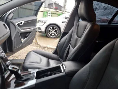 2018 Volvo S60 YV1FS79B0J2466713 VIN:YV1FS79B0J2466713