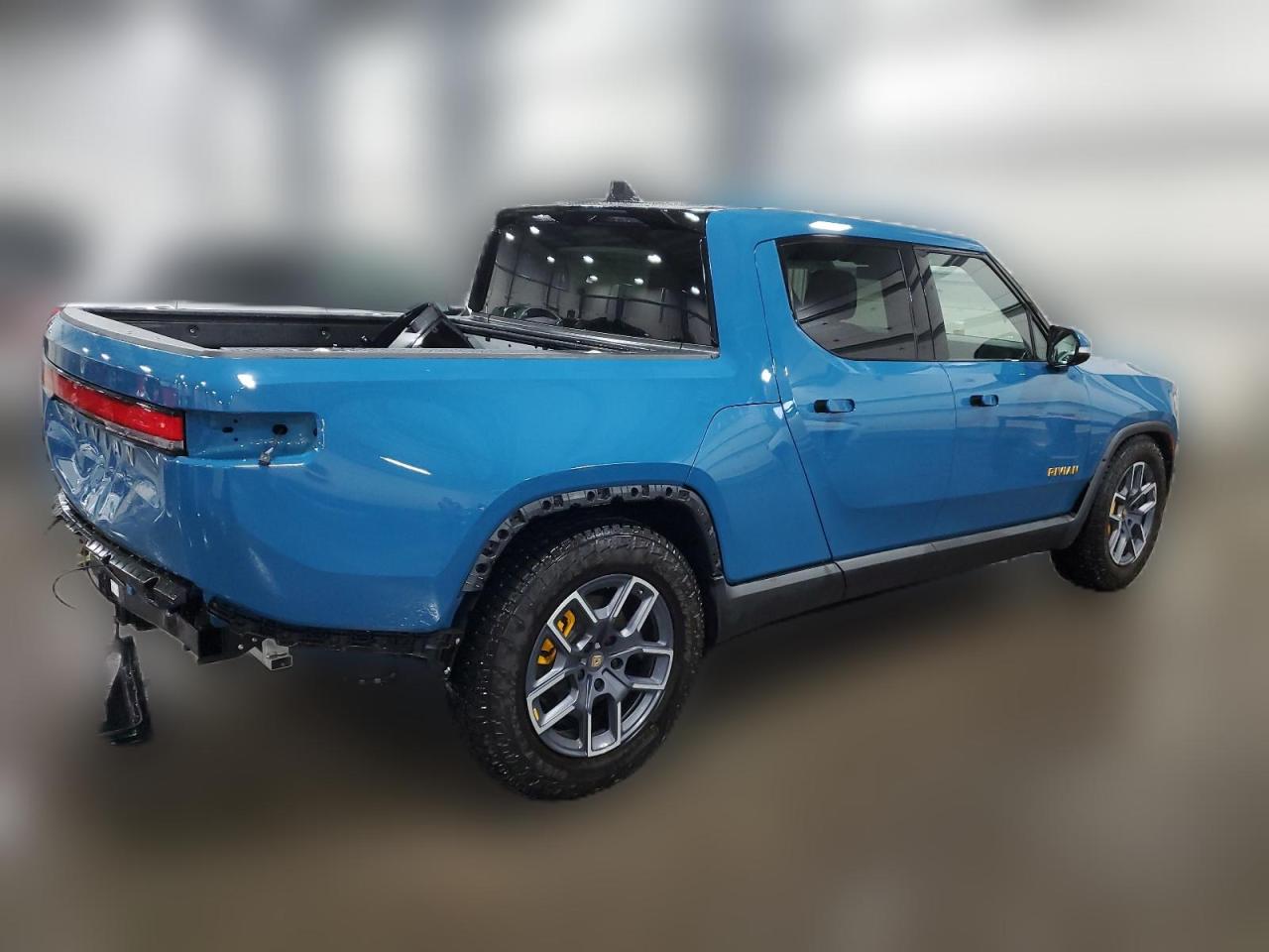 2022 RIVIAN R1T ADVENTURE VIN:7FCTGAAA7NN011135