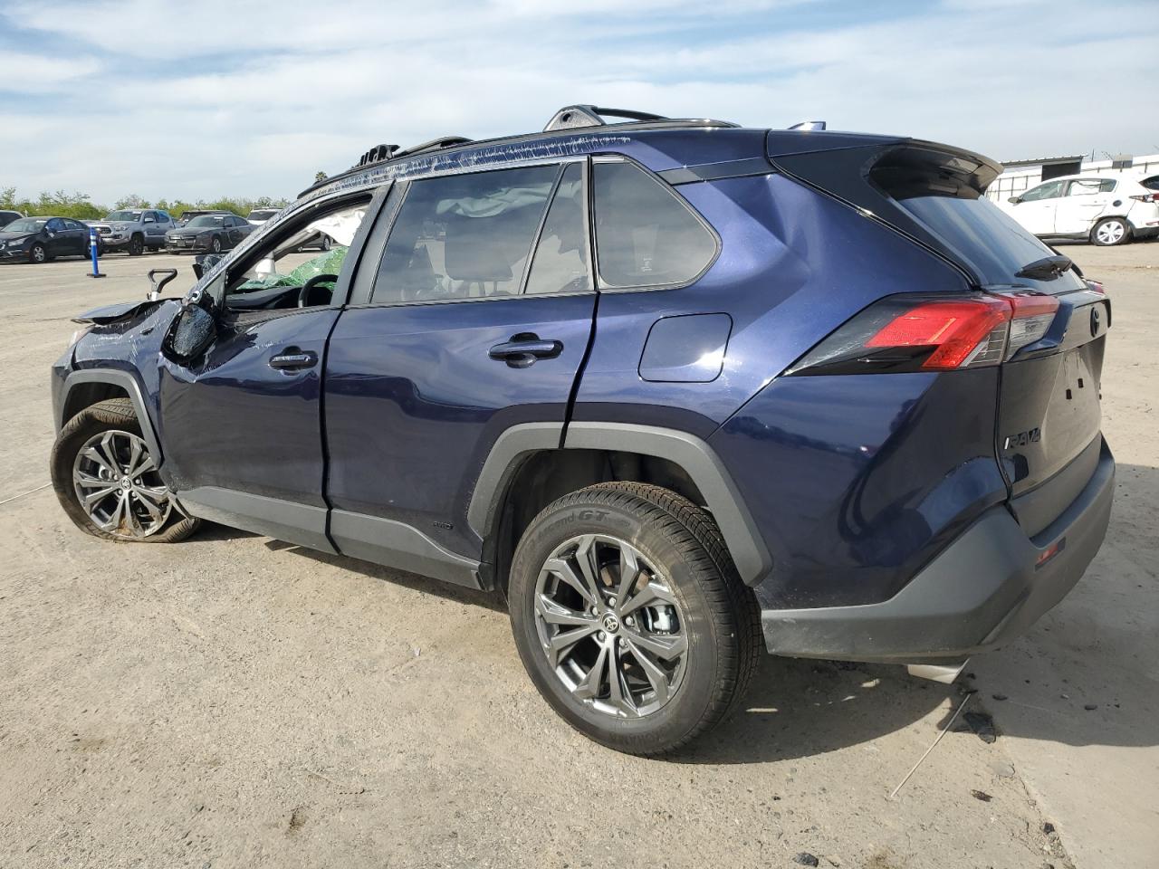 2024 TOYOTA RAV4 XLE PREMIUM VIN:JTMB6RFV4RD145174