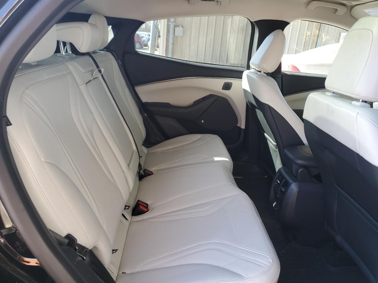 2022 FORD MUSTANG MACH-E PREMIUM VIN:3FMTK3SU1NMA43576