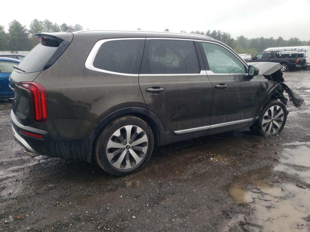 2022 KIA TELLURIDE EX VIN:5XYP3DHC2NG216252