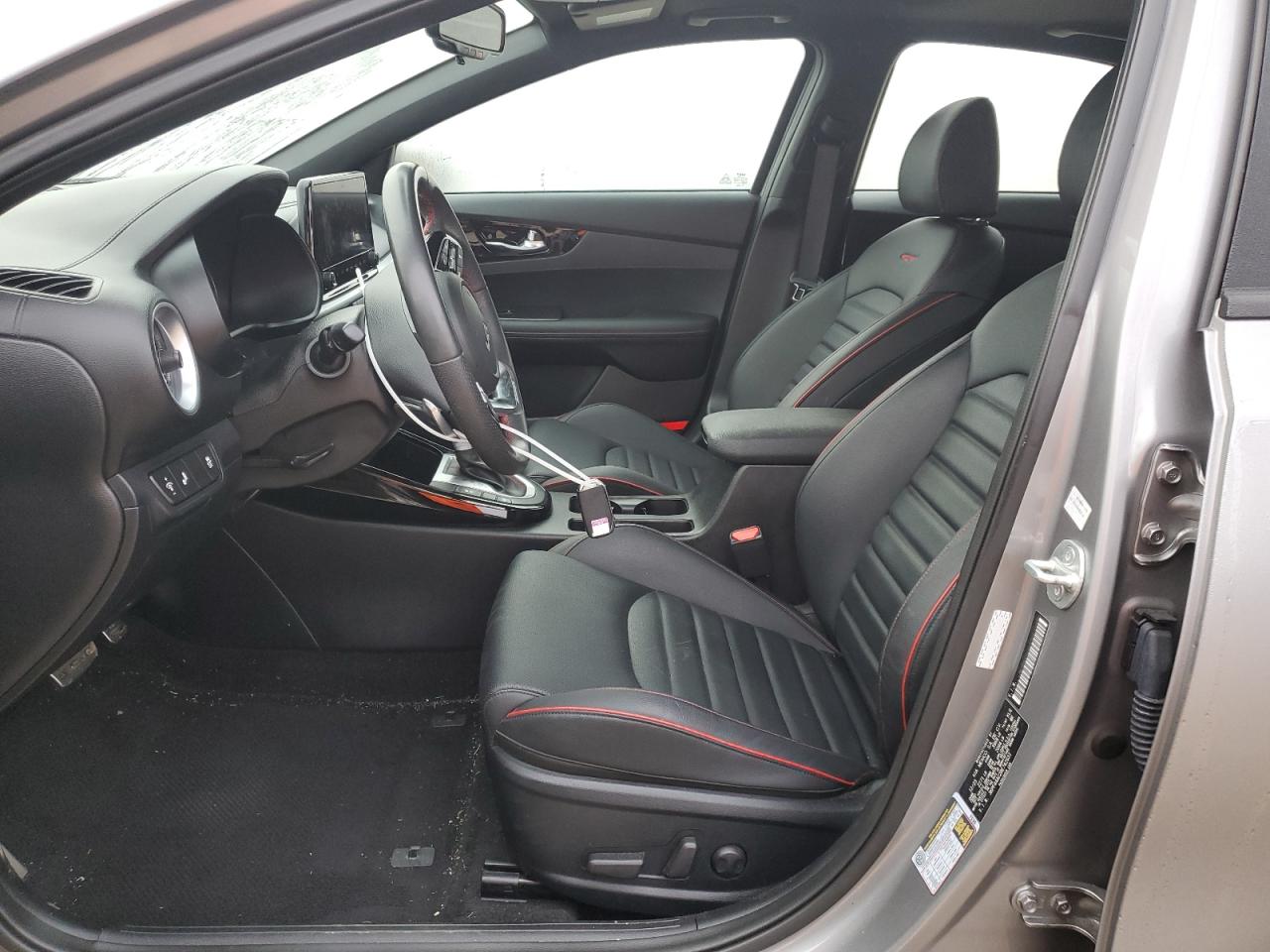 2024 KIA FORTE GT VIN:3KPF44AC2RE742631