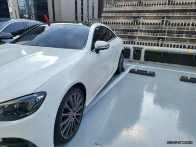 2016 Mercedes-Benz C 200 VIN: