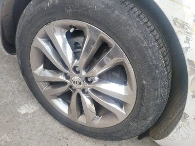 2016 Kia Carnival KNAME81ABHS308120 VIN:KNAME81ABHS308120
