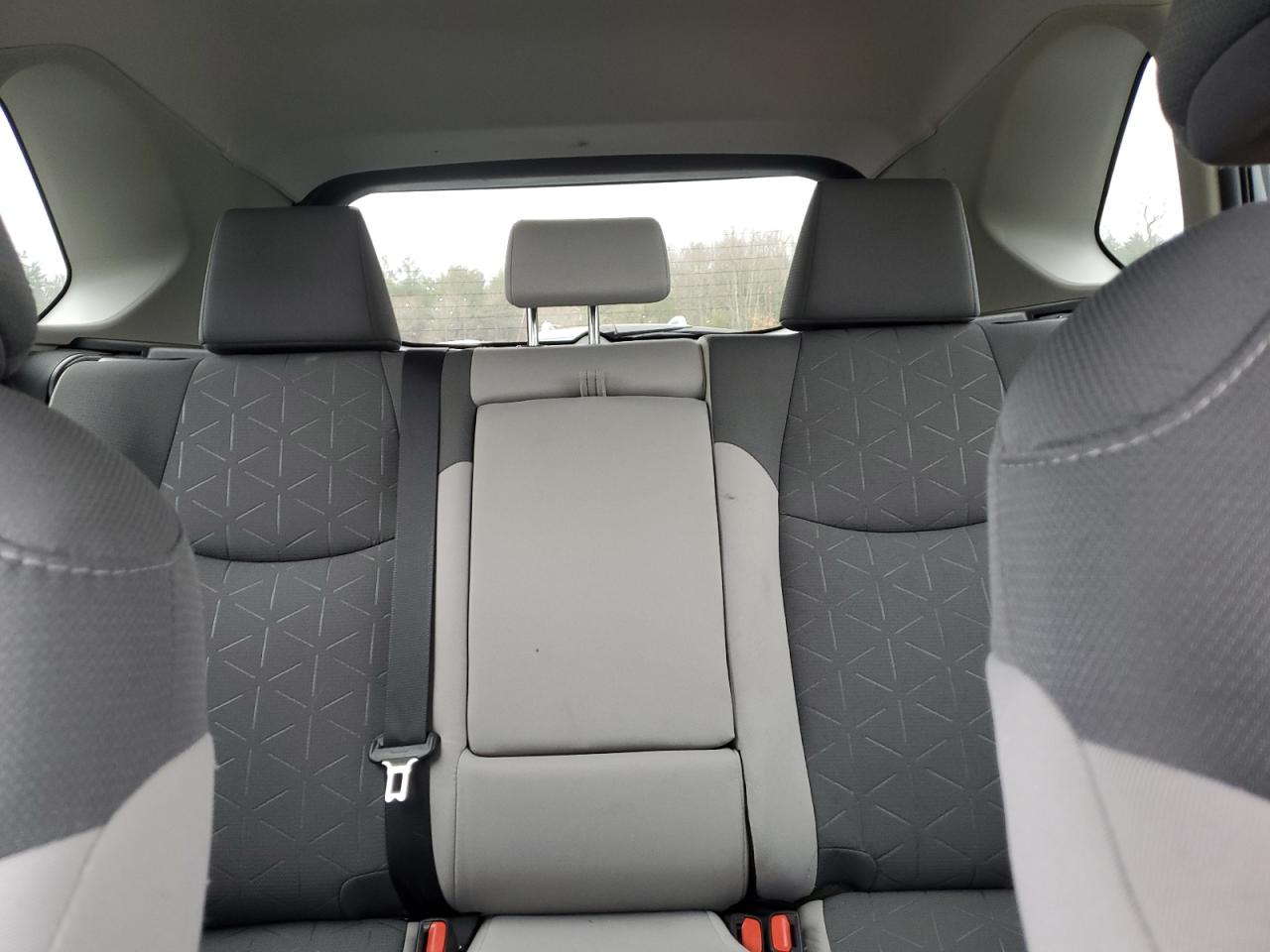 2022 TOYOTA RAV4 XLE VIN:4T3RWRFV6NU060011