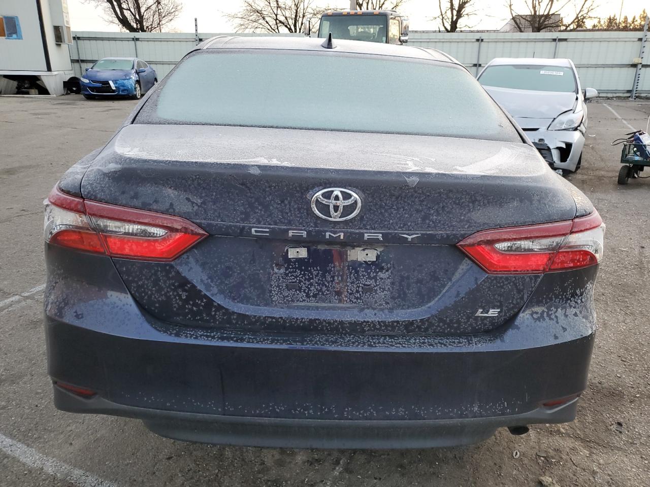 2022 TOYOTA CAMRY LE VIN:4T1R11AK0NU631921