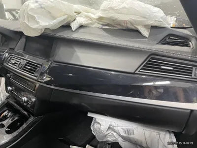 2016 BMW M5 WBSFV9103GGD77689 VIN:WBSFV9103GGD77689