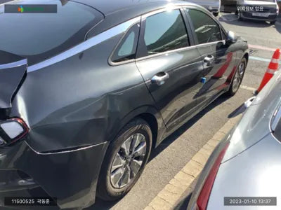 2022 Kia K5 KNAG141JBNA023997 VIN:KNAG141JBNA023997