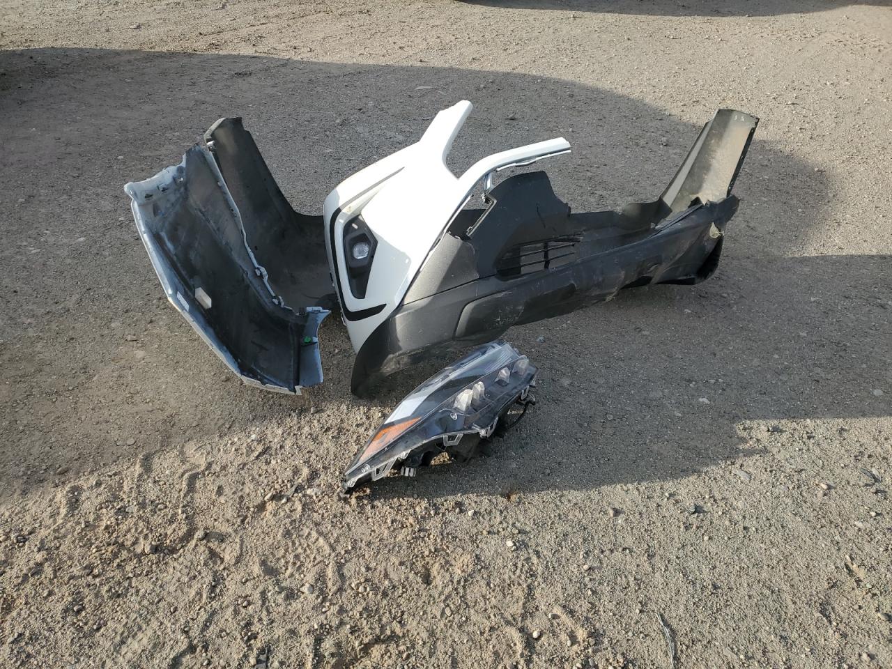 2022 TOYOTA RAV4 XLE PREMIUM VIN:1FM5K8D83HGB90728