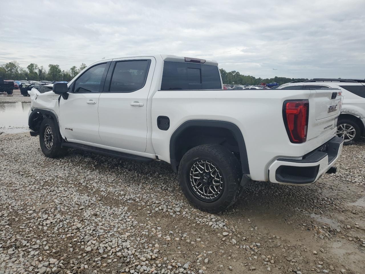 2022 GMC SIERRA K1500 AT4 VIN:3GTPUEEL1NG569431