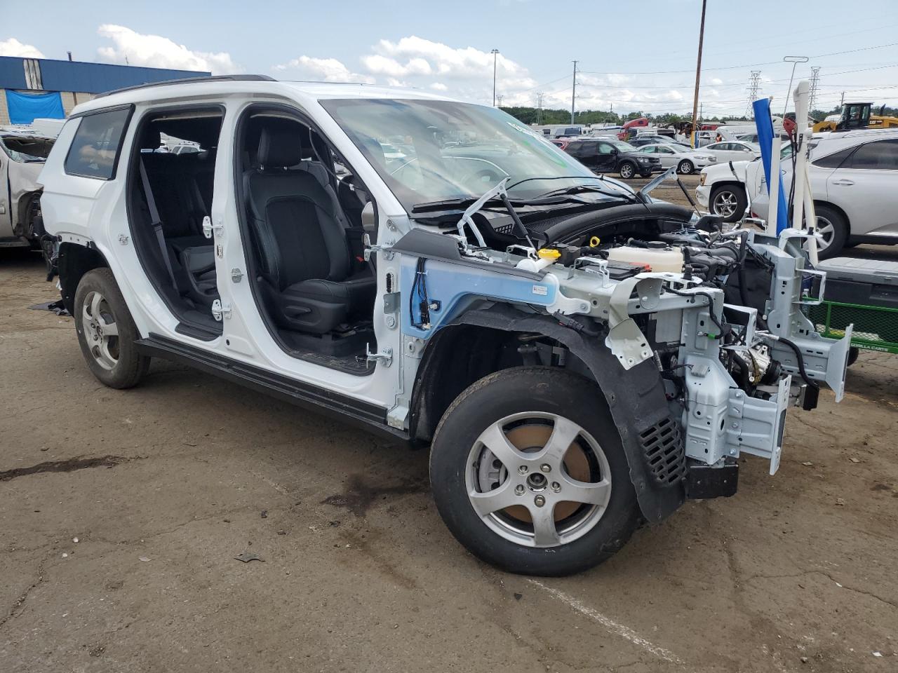 2024 JEEP GRAND CHEROKEE L LAREDO VIN:1C4RJKAG9R8590371