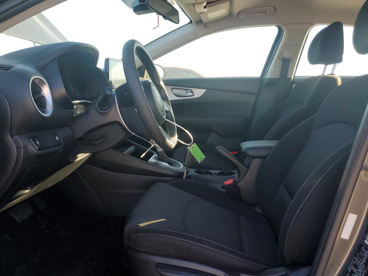 2023 KIA FORTE LX VIN:3KPF24AD9PE561375