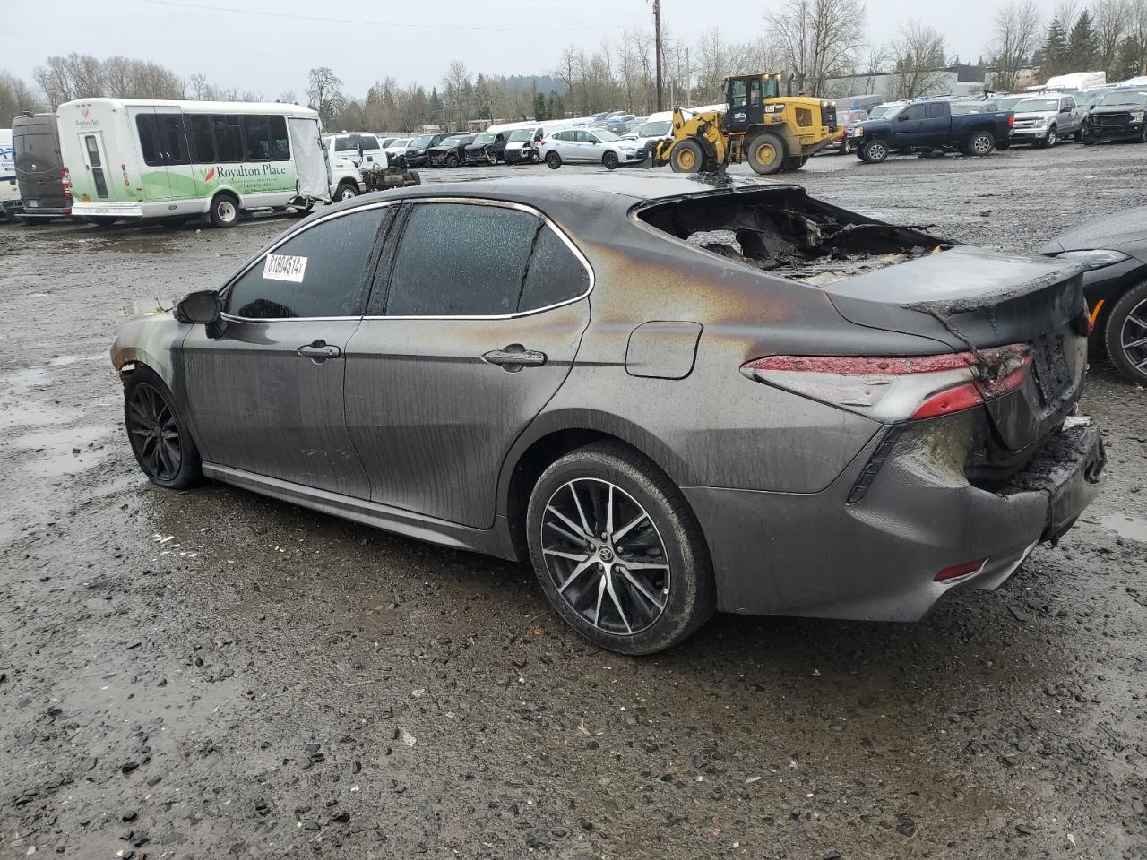 2024 TOYOTA CAMRY SE NIGHT SHADE VIN:4T1G11AK6RU226692