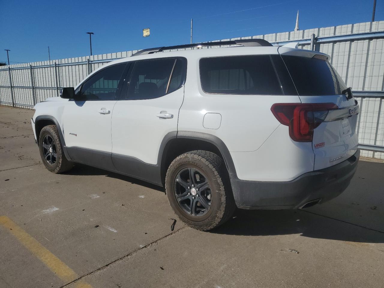 2022 GMC ACADIA AT4 VIN:1GKKNLLS0NZ162906