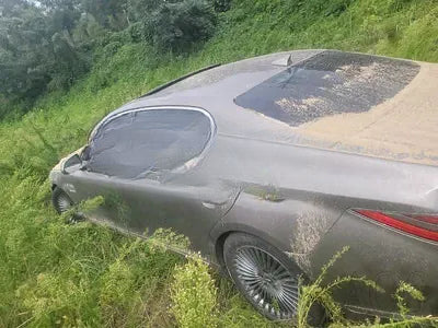 2019 Genesis G90 NONE VIN: