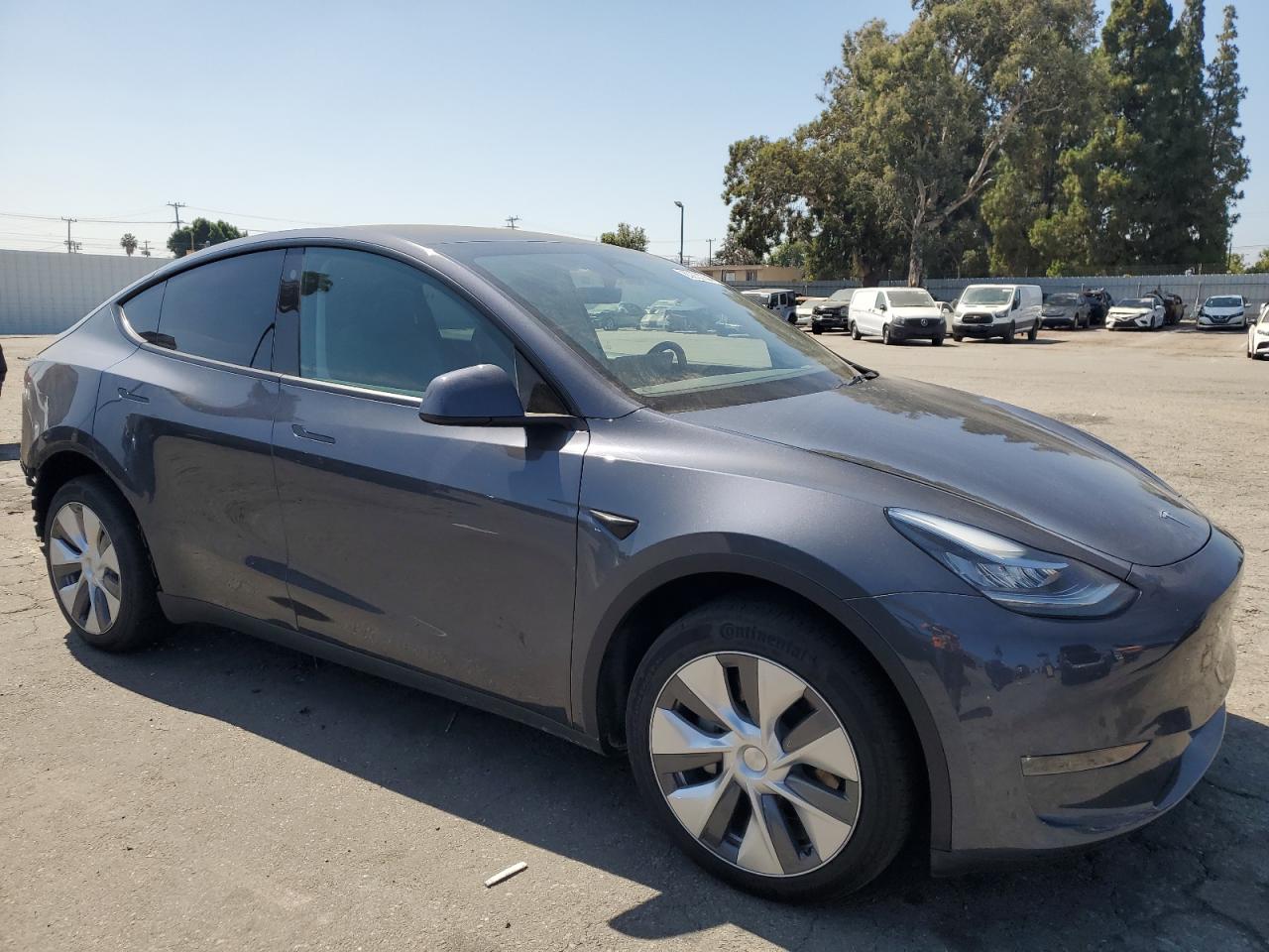 2023 TESLA MODEL Y  VIN:7SAYGDEE4PA037736